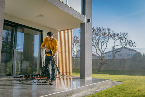 Best Pool Deck Cleaning  in Madera Ranchos, CA